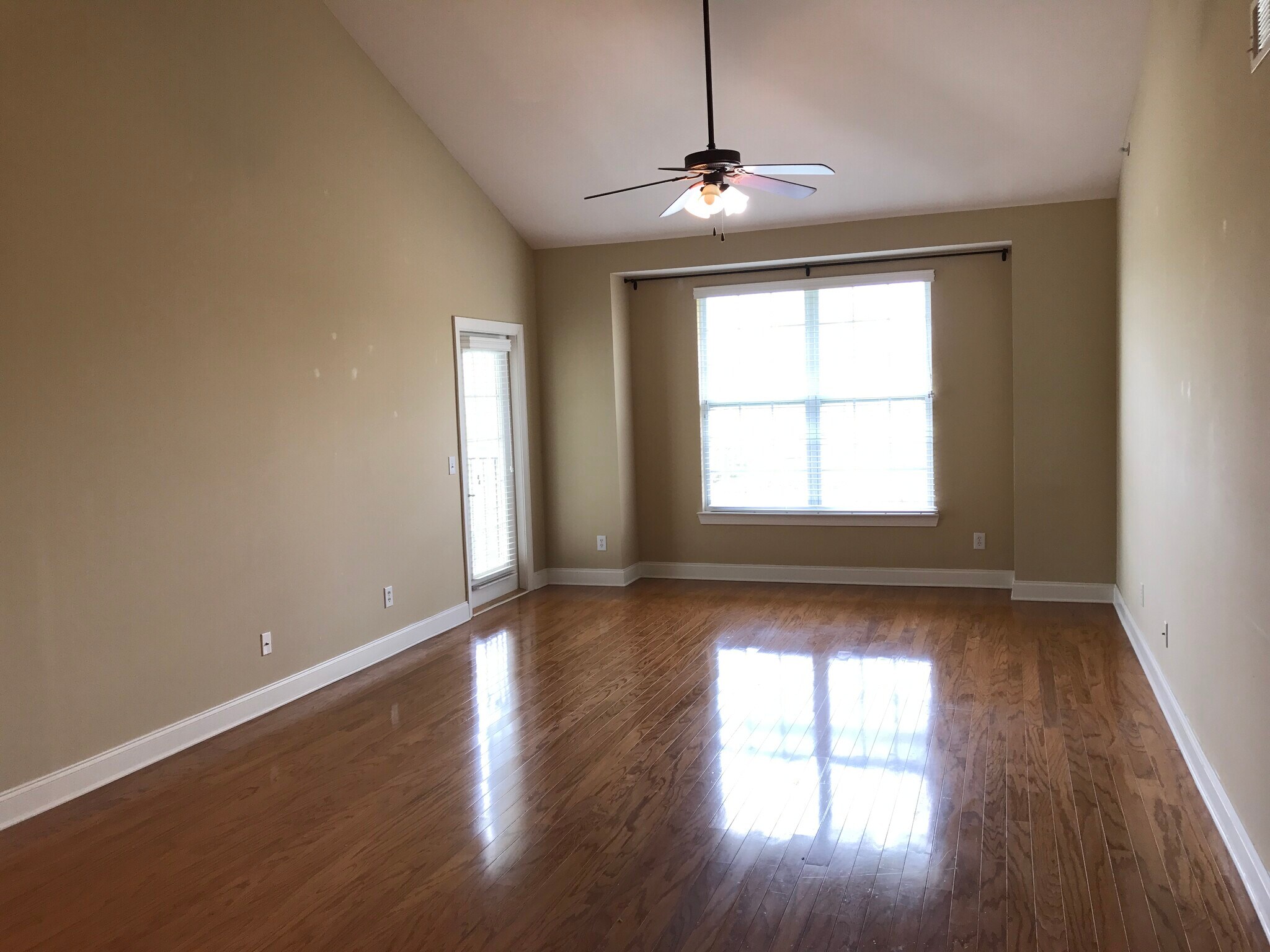 Master Bedroom - 3201 Aspen Grove Drive