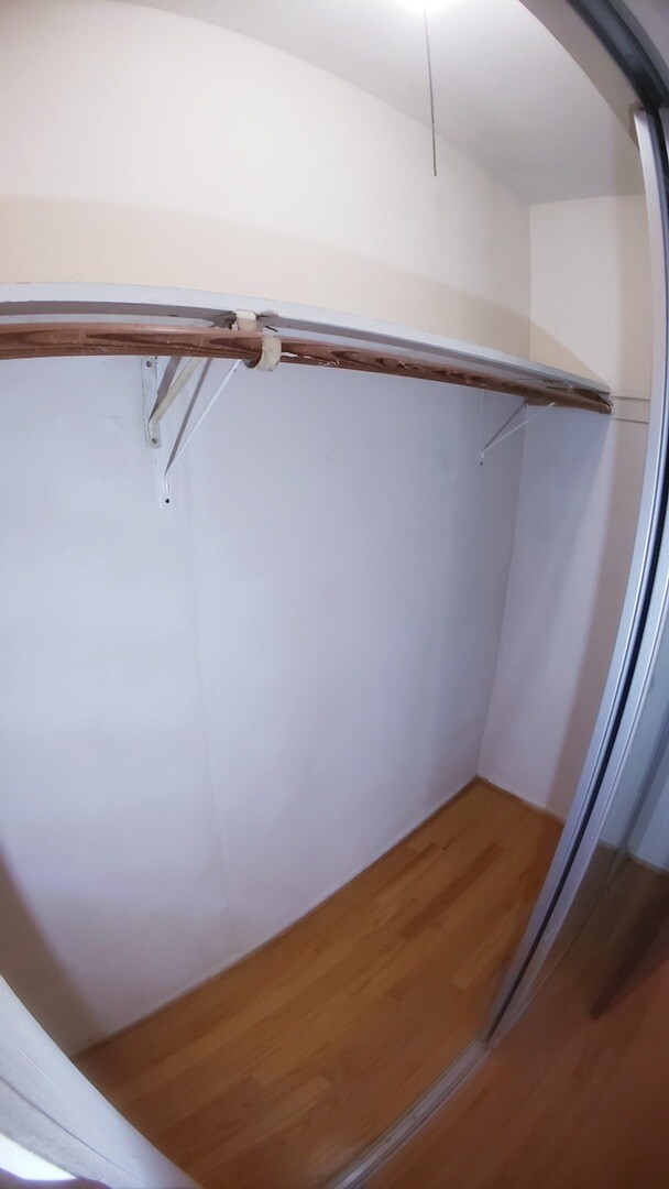 Building Photo - 336 Lathrop Ave