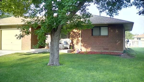 Primary Photo - 808 Horizon Ave