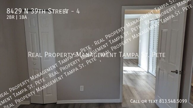 Building Photo - 8429 N 39th St