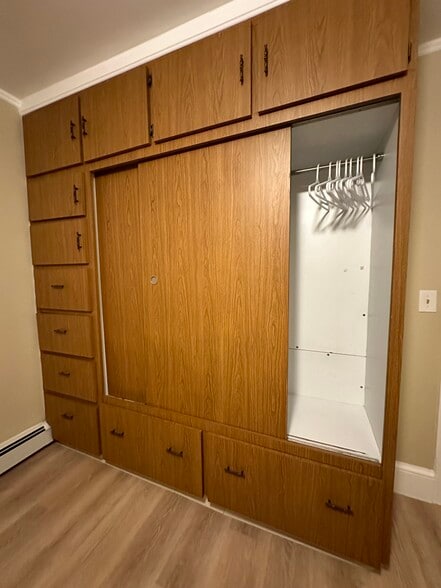 2E - 21 Radcliffe Ave