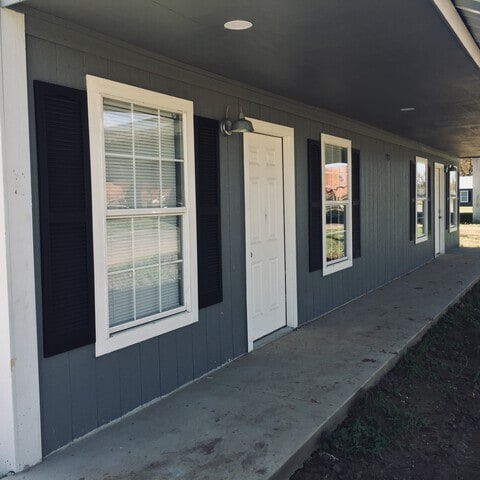 Building Photo - 2000 Grammont St