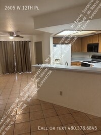 Building Photo - 2605 W 12th Pl