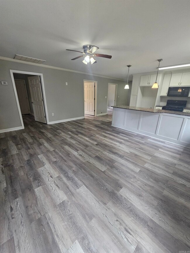 Building Photo - 14807 Sweet Gum Dr