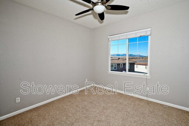 Building Photo - 630 Bond Ct
