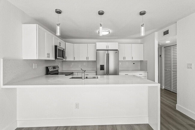 Building Photo - 20731 NW 41st Ave