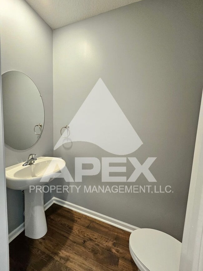 Building Photo - Stunning 5 Bd / 3.5 Ba 2-Story Single Family home in Hardin Valley!