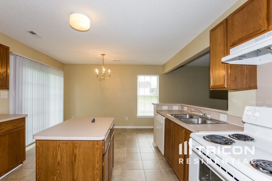 Building Photo - 7336 William Reynolds Dr