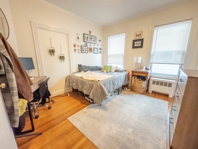 Building Photo - 12 Hamlin St