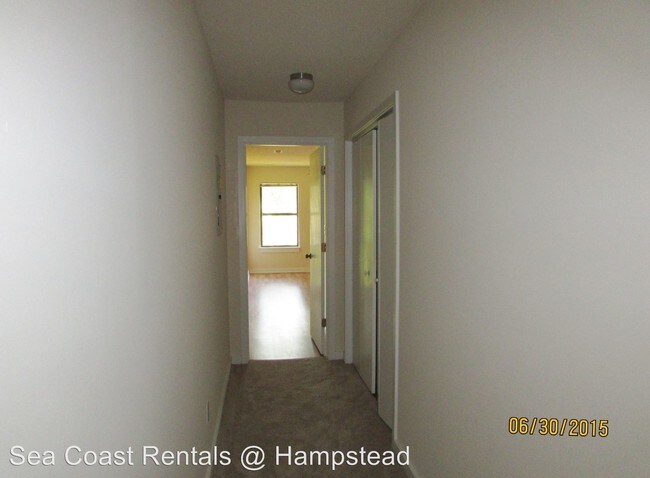 Building Photo - 710 Azalea Dr