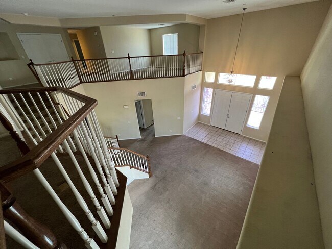 Building Photo - OVER 4000 SQ. FT. EXECUTIVE HOME IN GATED ...