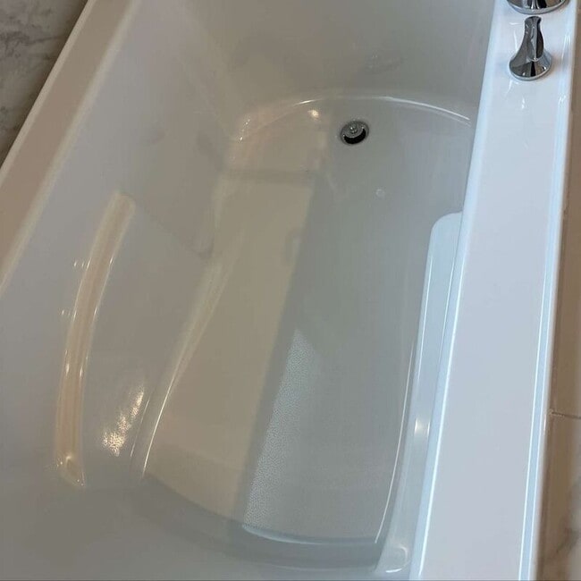 Building Photo - 103 Clift Crk Dr