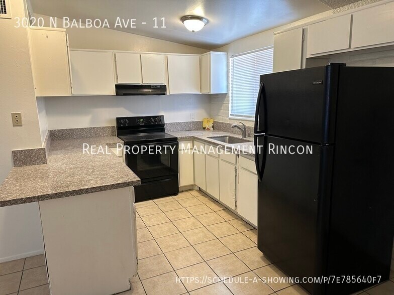 Building Photo - 3020 N Balboa Ave