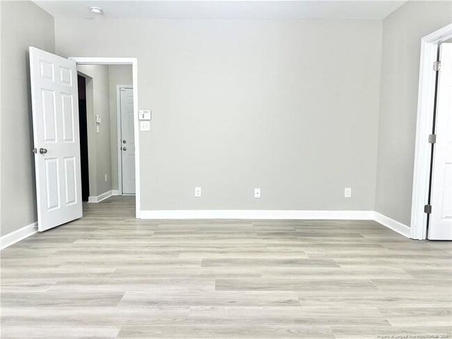 Building Photo - 1523 Rough Rider Ln
