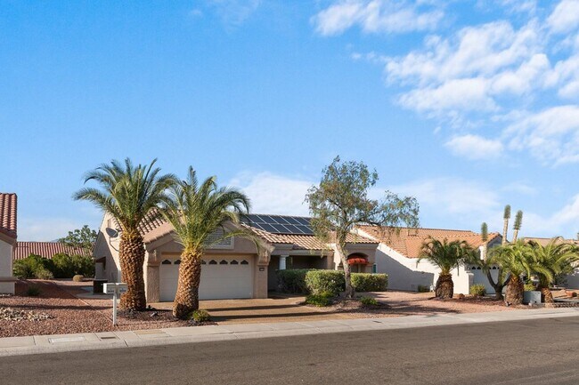 Building Photo - 8528 Glenmount Dr