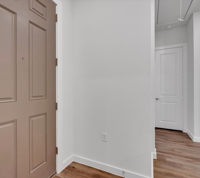 Building Photo - 2703 Rockhill Rd