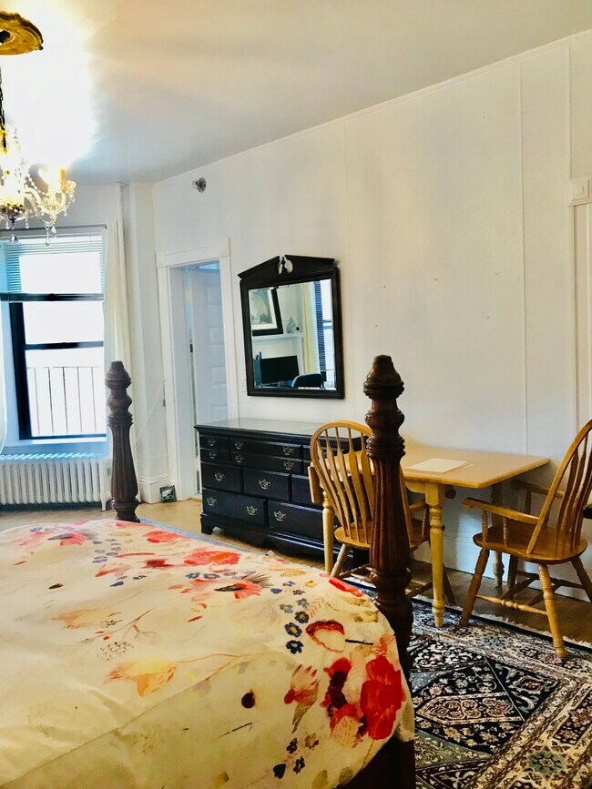 Main Studio 4 - 13 Buswell Street