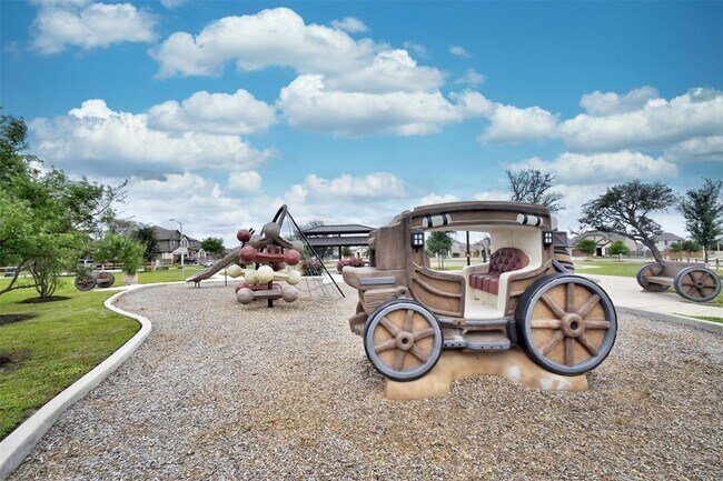 Building Photo - 280 Kat Garnet Dr