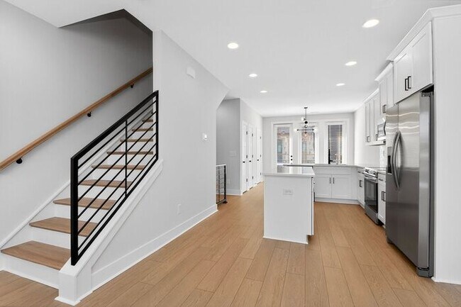 Building Photo - Brand New, Stunning 3BD/3.5BA Townhome on Graham w/ Full Bath on Top Floor! SUMMER SPECIAL! 50% O...