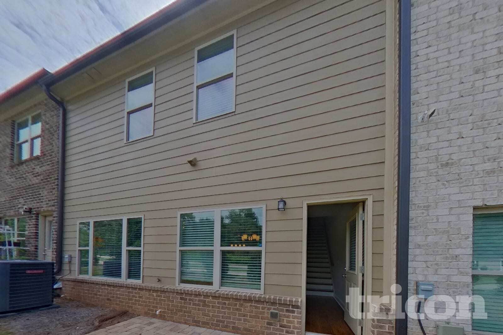 Building Photo - 4431 Fulson Dr