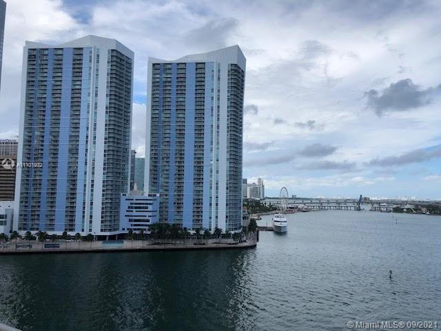 Building Photo - 888 Brickell Key Dr