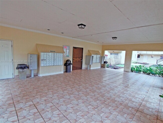 Building Photo - 8650 SW 109th Ave