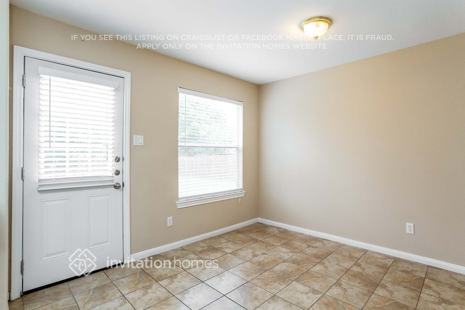 Building Photo - 3529 Stonehenge Dr
