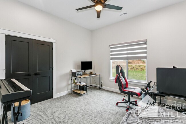 Building Photo - Pristine New Build in Mulvane!