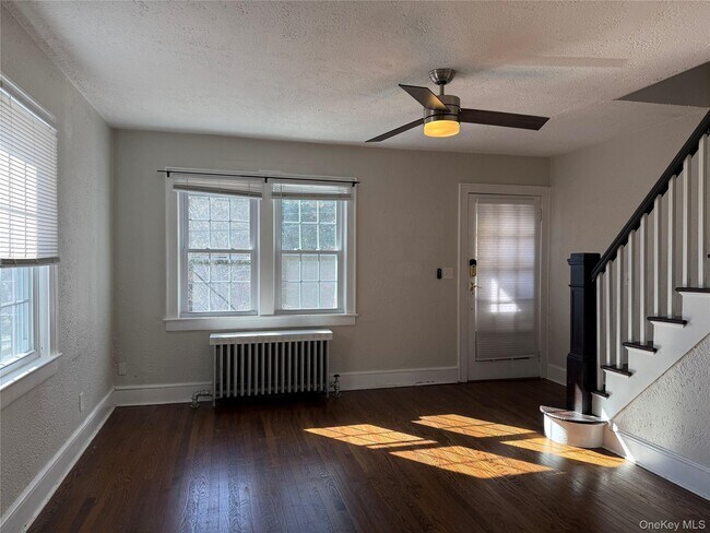 Building Photo - 48 Gordon Ave