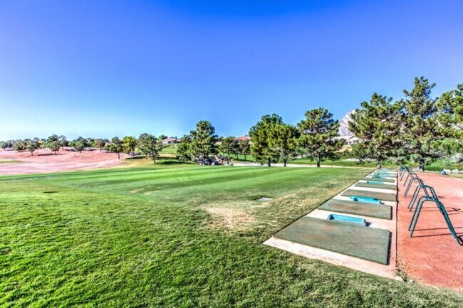 Building Photo - SUN CITY SUMMERLIN 1-STORY ON GOLF COURSE ...