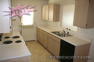 Building Photo - 6181 N Rockland Dr