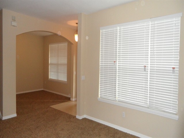 Building Photo - 3060 Palermo Rose Way