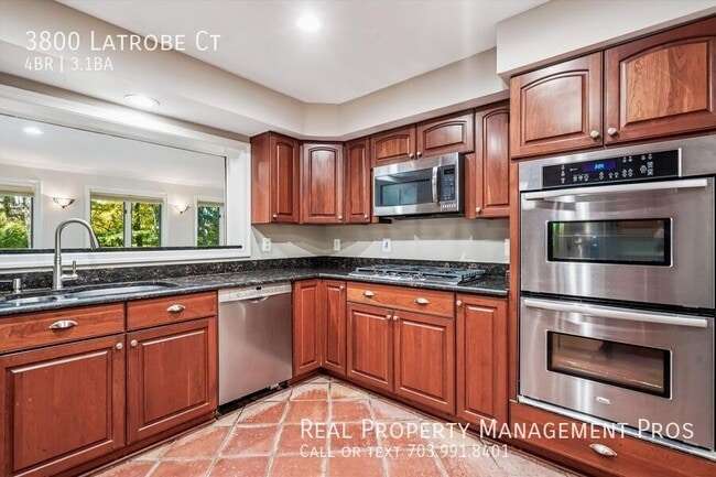 Building Photo - 3800 Latrobe Ct