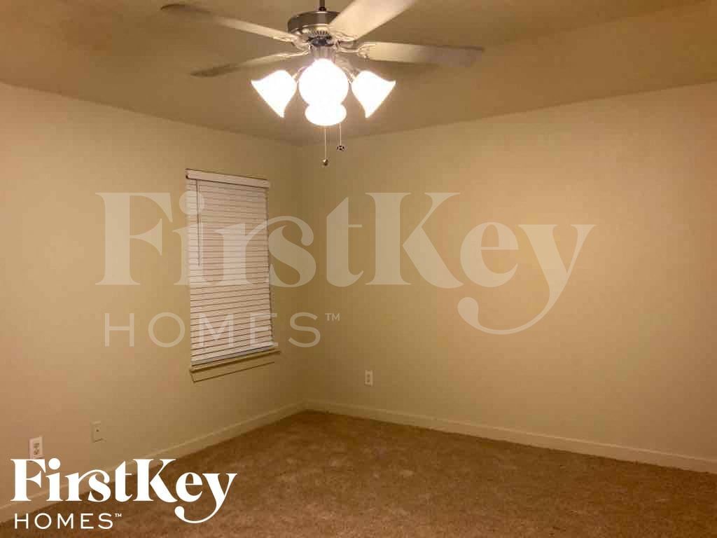 Building Photo - 9923 Rio Doso Dr