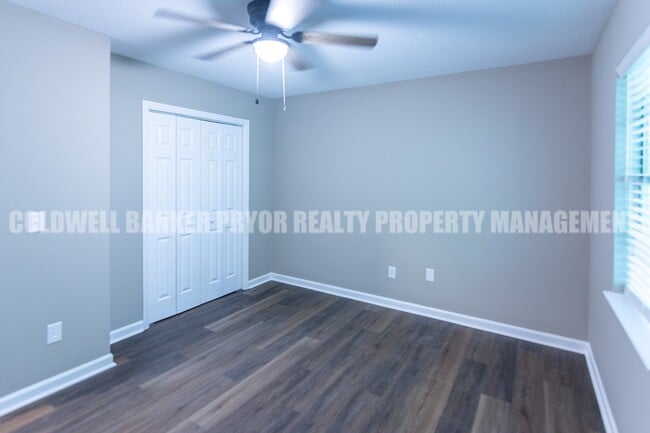 Building Photo - 5722 Moody Sawyer Rd