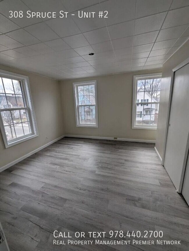 Building Photo - 308 Spruce St