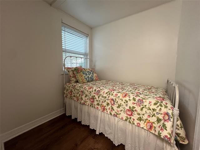 Building Photo - 6950 Hillcrest Ave