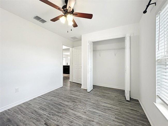 Building Photo - 3897 SW 169th Ln Rd