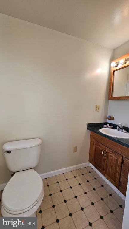 Building Photo - 22721 Marsh Creek Rd