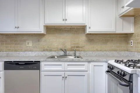 Building Photo - 341 Greenland Dr