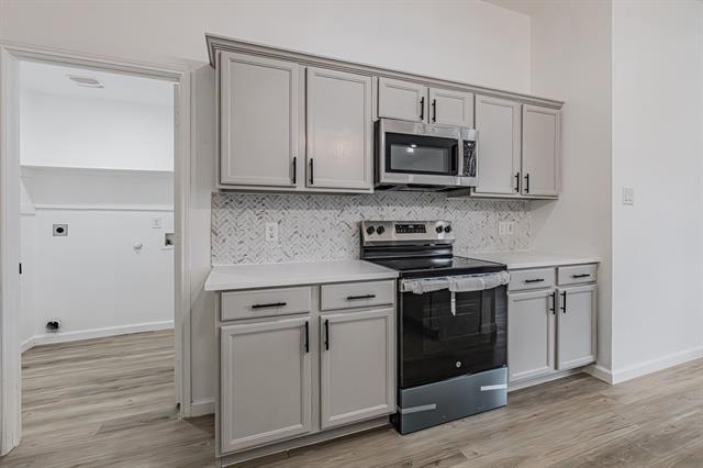 Building Photo - 1505 Kittyhawk Dr