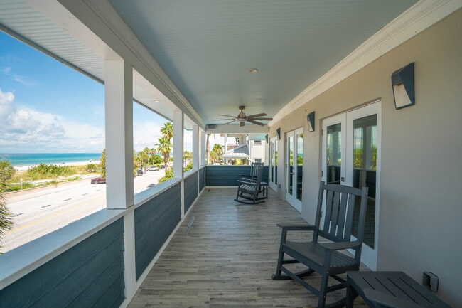 Building Photo - 113-112 12th Ave