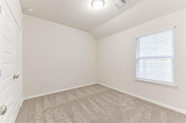 Building Photo - 17590 Rosette Grass Dr