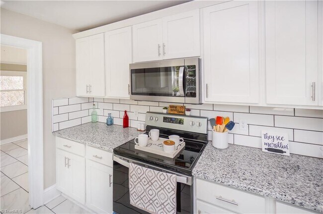 Building Photo - 1919 Maryland Ave