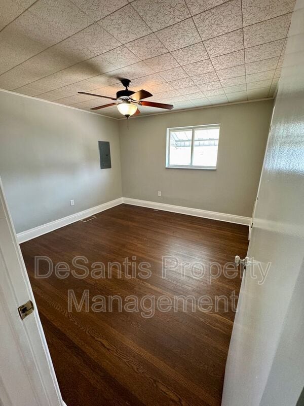 Building Photo - 227 5th Ave
