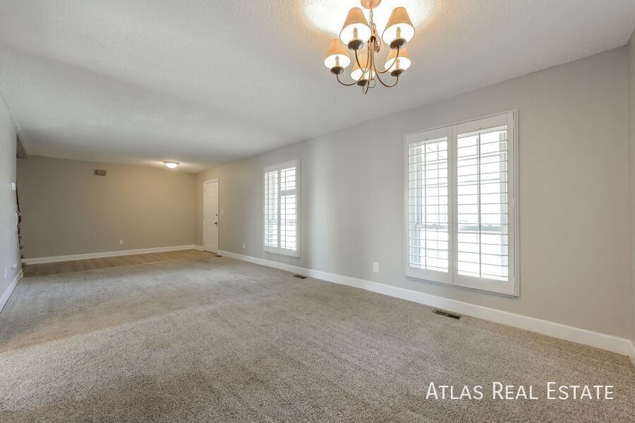 Building Photo - 17327 E Asbury Cir