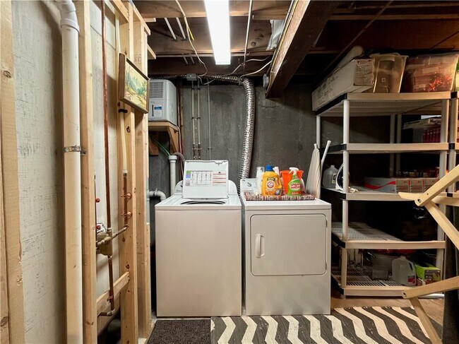 Building Photo - 83 Eustis Ave