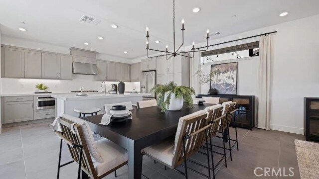 Building Photo - 27213 Tamarack Ln