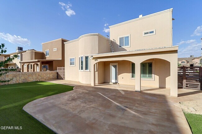 Building Photo - 3167 Spring Willow