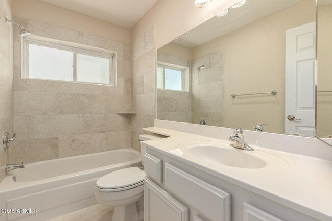 Building Photo - 3329 E Siesta Ln